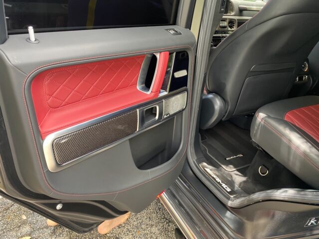 2020 Mercedes-Benz G-Class (Black/Red)