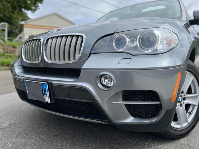 2012 BMW X5 (Grey/Tan)