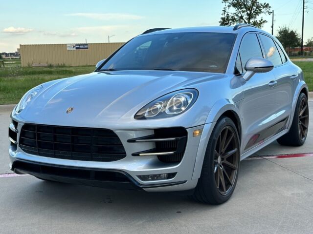 2015 Porsche Macan (Gray/Black)