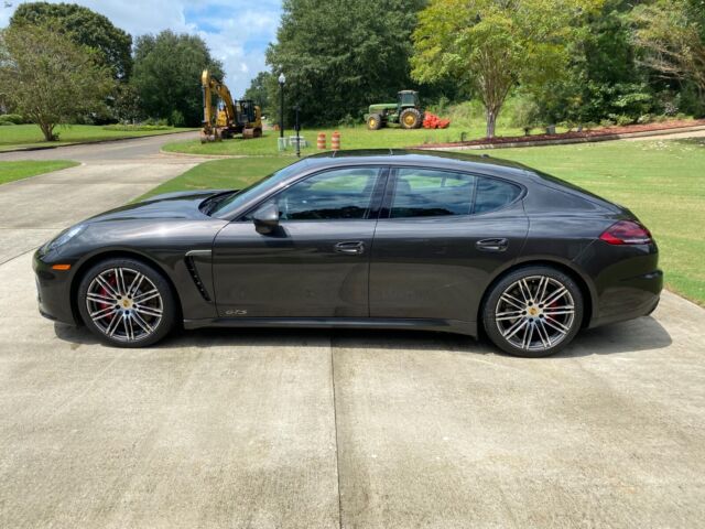 2015 Porsche Panamera