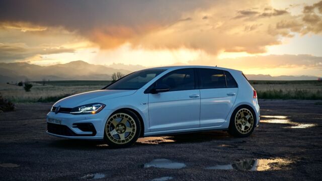 2019 Volkswagen Golf R